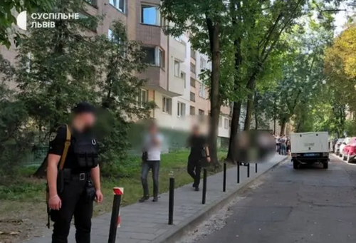 Вбивство Андрія Парубія: у соцмережах з’явився запис з вуличних камер моменту злочину